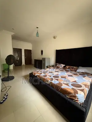 3 Bedroom Shared Apartment