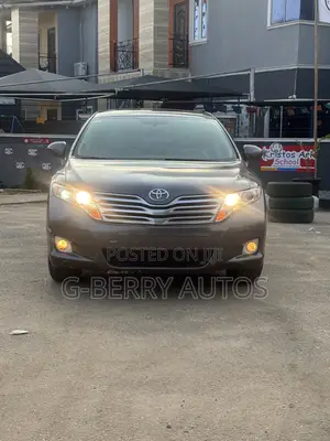 Toyota Venza V6 AWD 2011 Gray