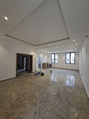 5bdrm Townhouse / Terrace in Mabuchi, Mabushi for rent
