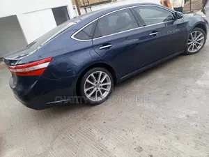 Toyota Avalon 2015 Blue