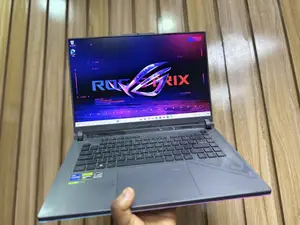 Laptop Asus ROG Strix G16 G614 16GB Intel Core i7 SSD 1T