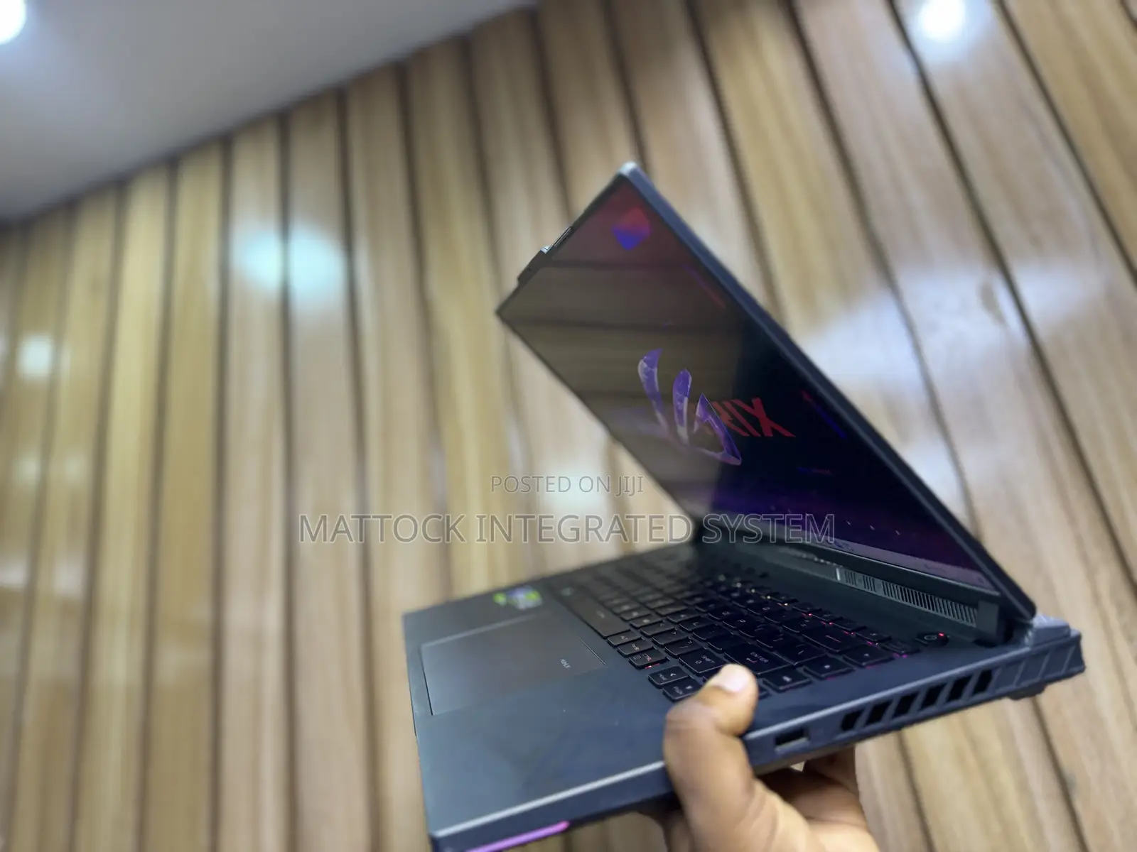 Laptop Asus ROG Strix G16 G614 16GB Intel Core i7 SSD 1T