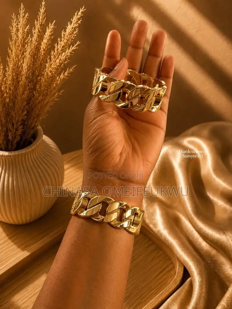 Chunky Bangles