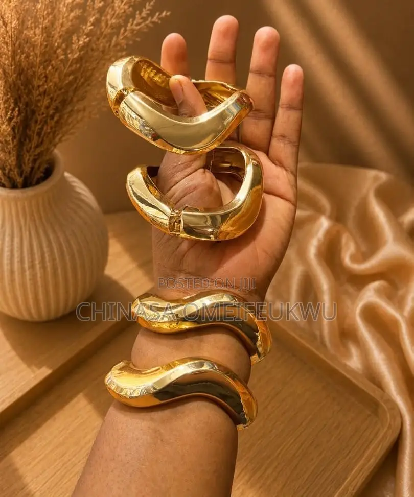 Chunky Bangles