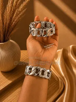 Chunky Bangles