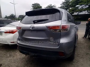 Toyota Highlander 2017 Silver