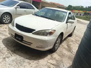 Toyota Camry 2004 White