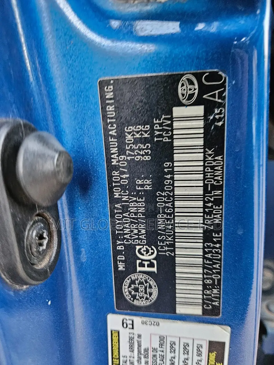 Toyota Matrix 2009 Blue