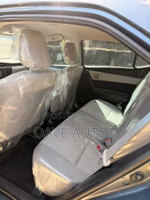 Toyota Corolla 2016 Brown