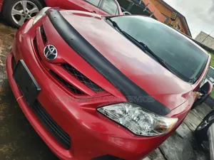 Toyota Corolla 2013 Red