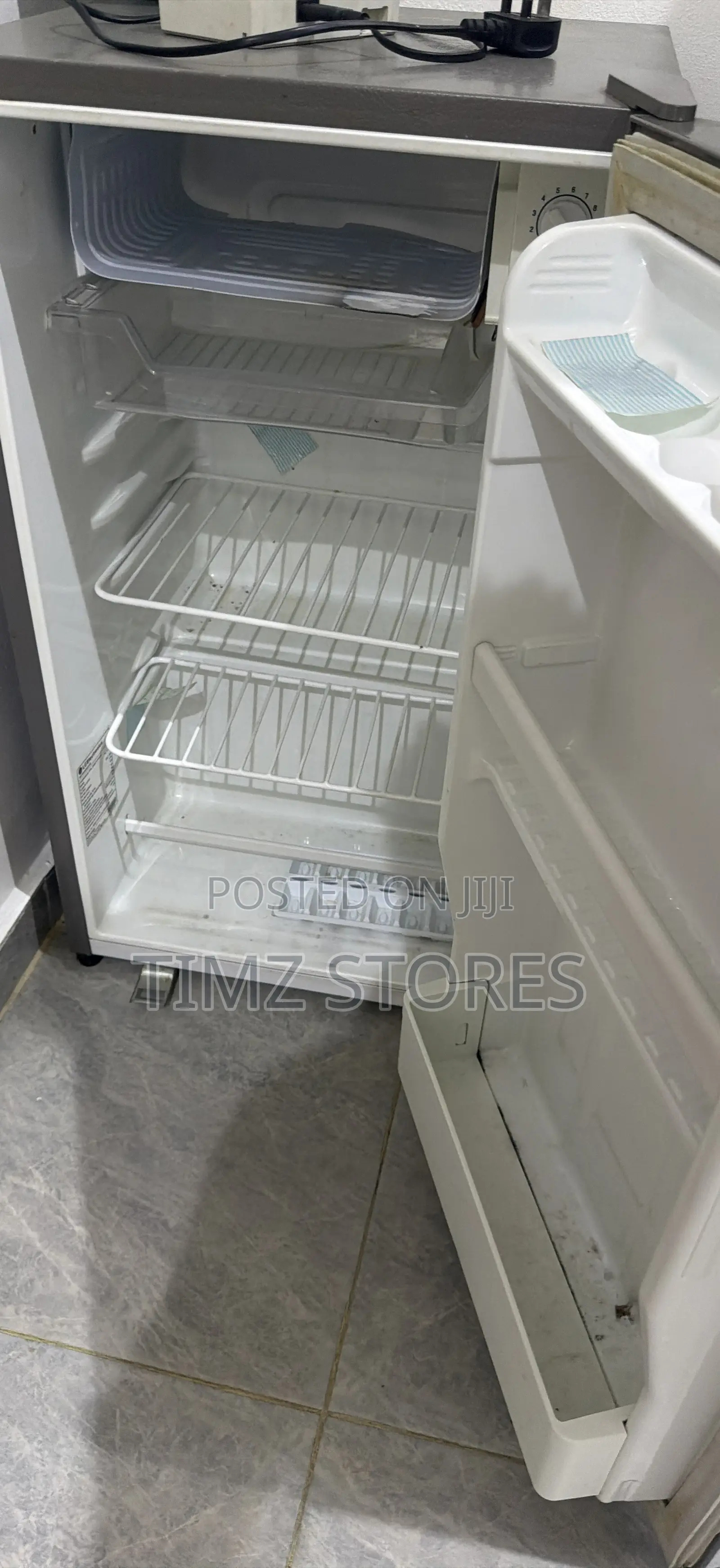 LG Fridge 92Liters