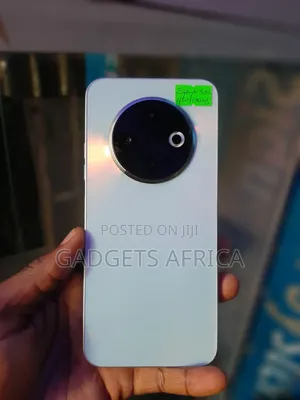 Tecno Spark 30C 128 GB White