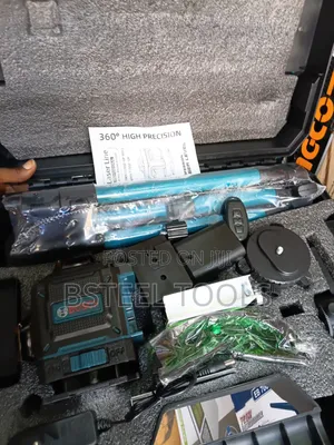 BOSCH 360° Laser Level – Professional Laser Line Measuring Tool