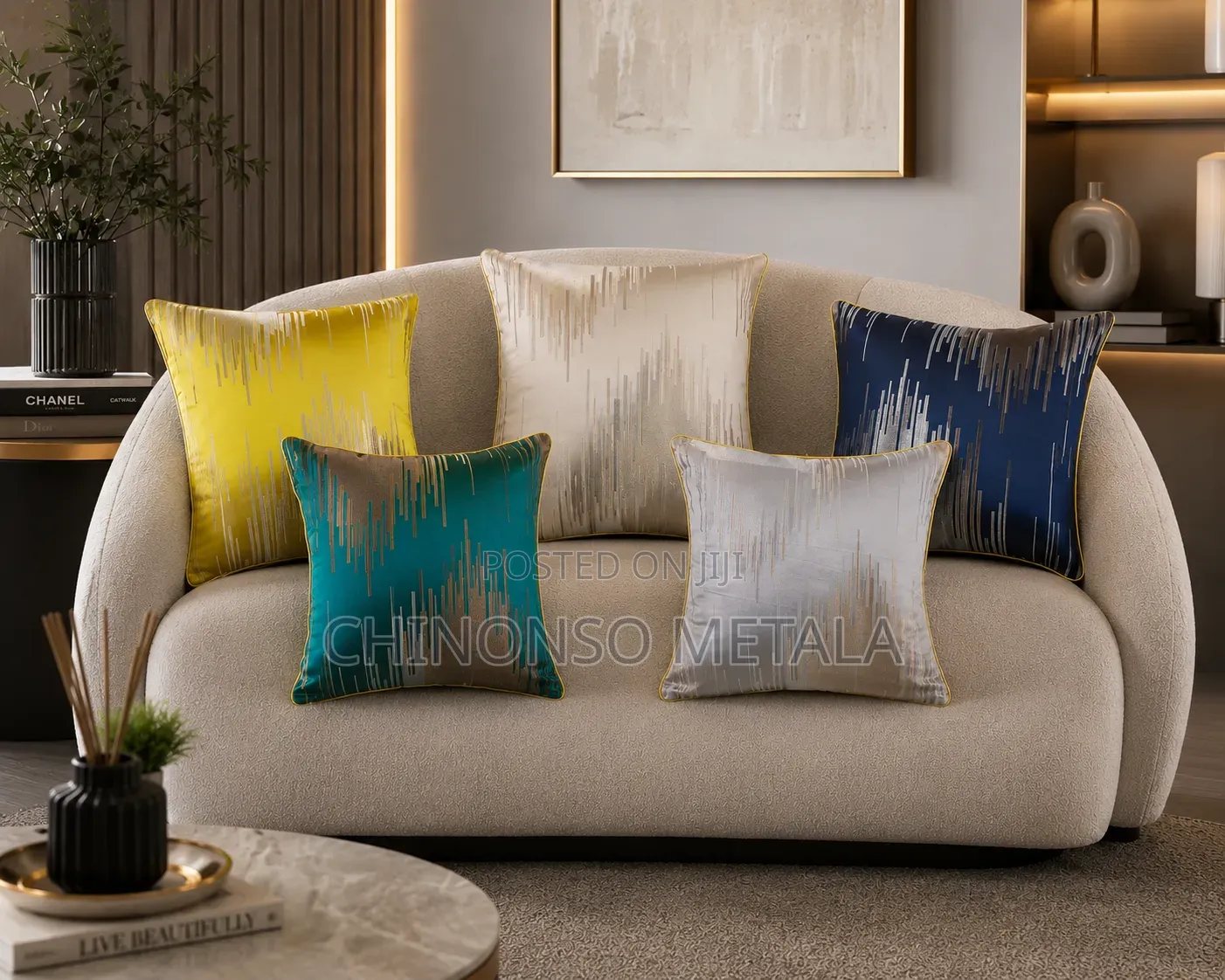 Art Deco/Abstract Metallic Yarn Throw Pillows