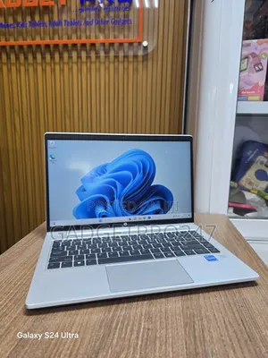 Laptop HP ProBook 440 G8 16GB Intel Core i5 SSD 256GB