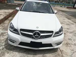 Mercedes-Benz C250 2012 White
