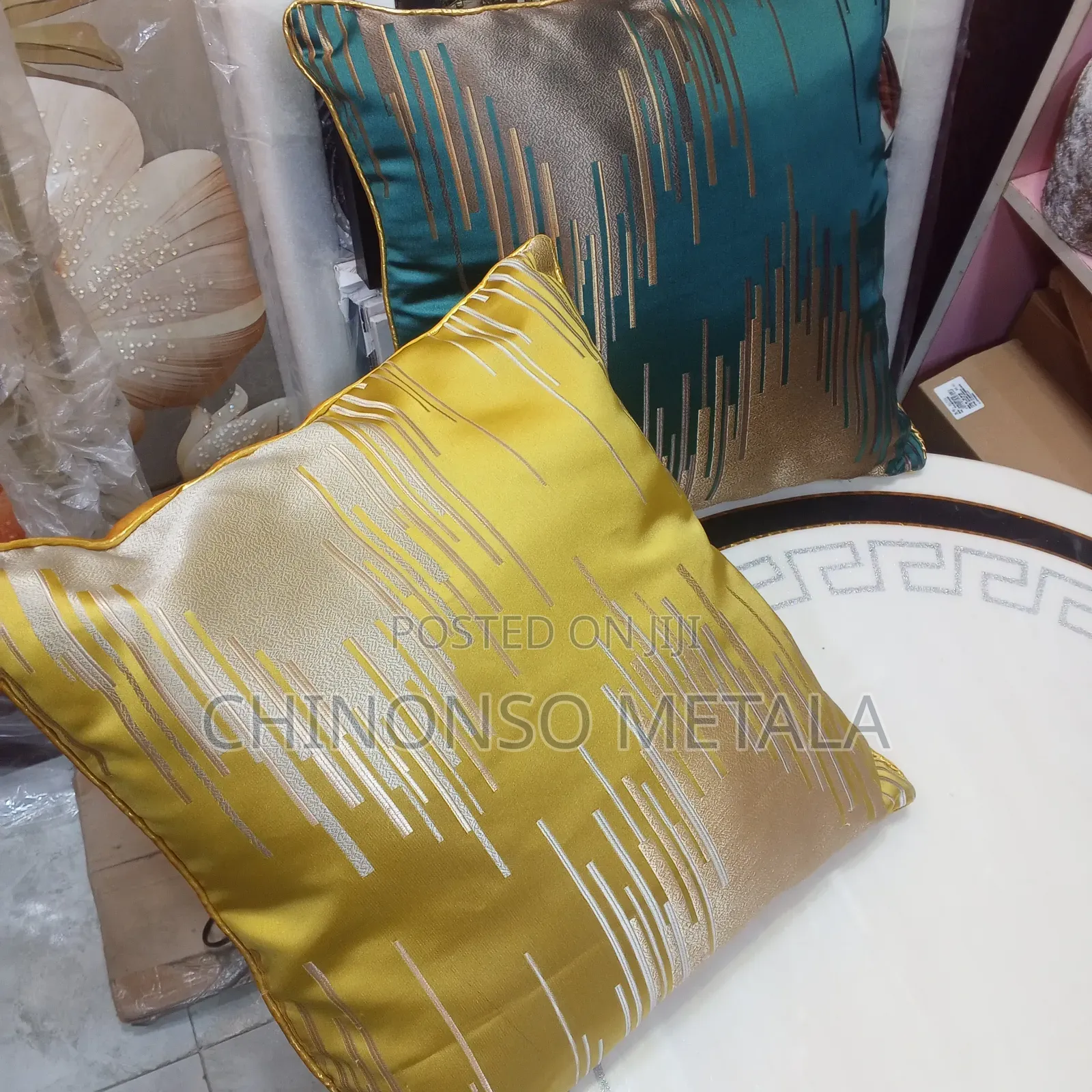 Art Deco/Abstract Metallic Yarn Throw Pillows