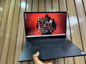 Laptop Razer Blade Advanced 16GB Intel Core i7 SSD 2T
