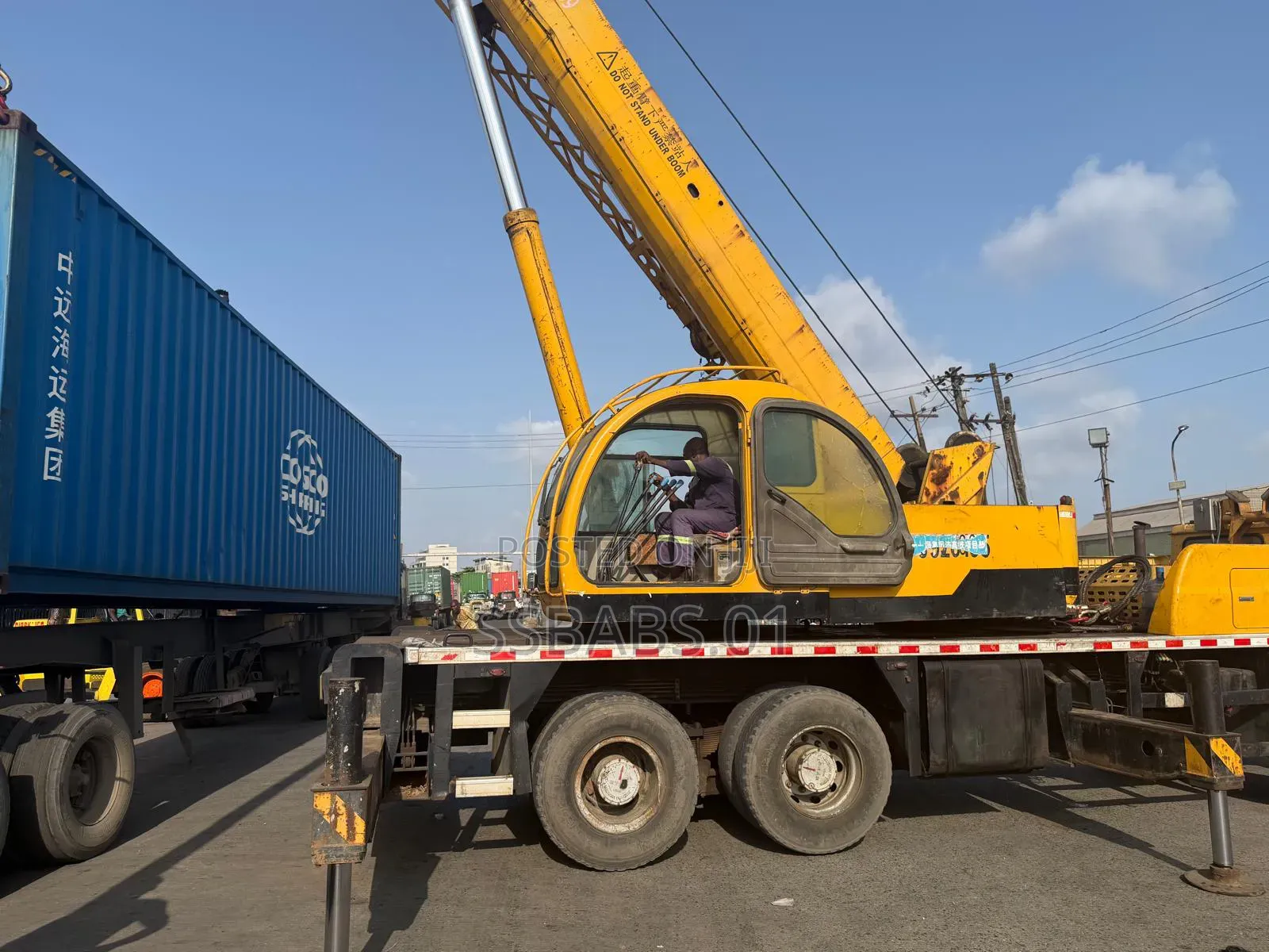 25 Tons Crane for Hire