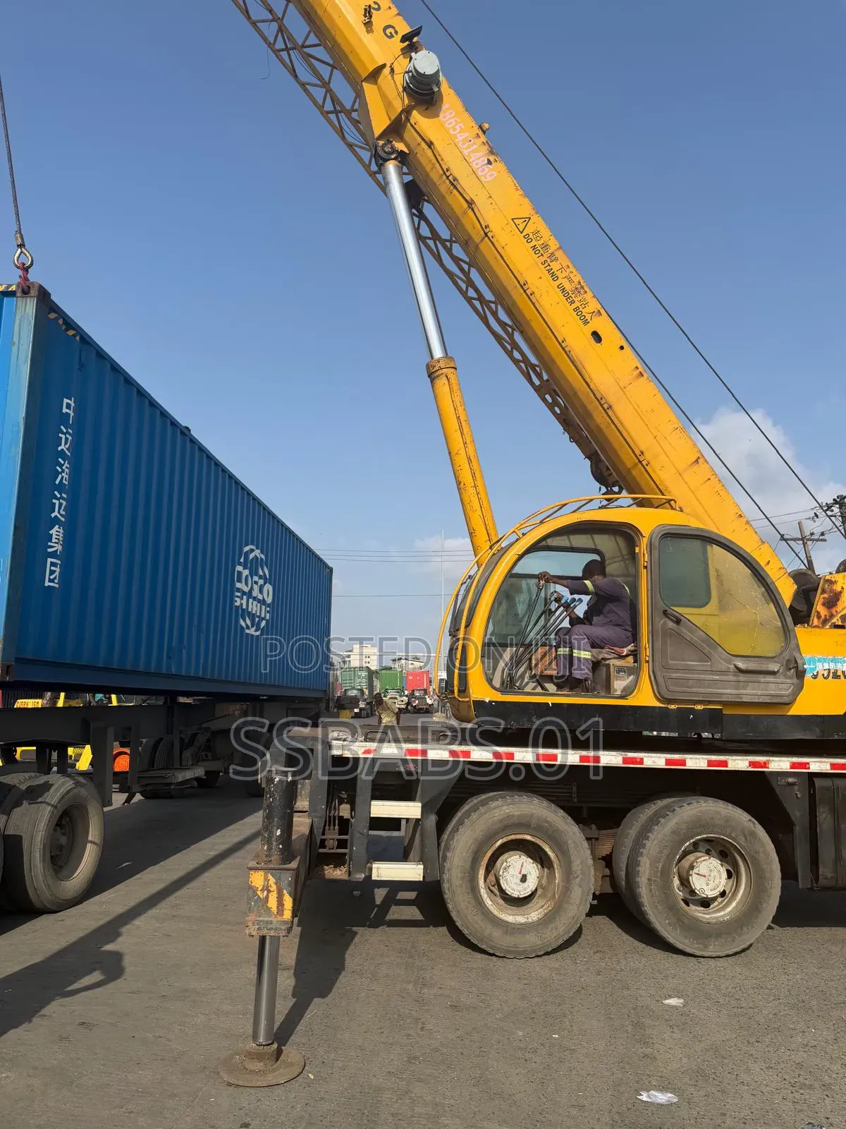 25 Tons Crane for Hire
