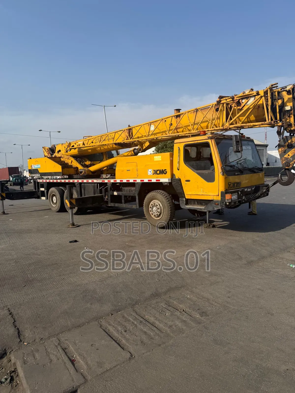 25 Tons Crane for Hire