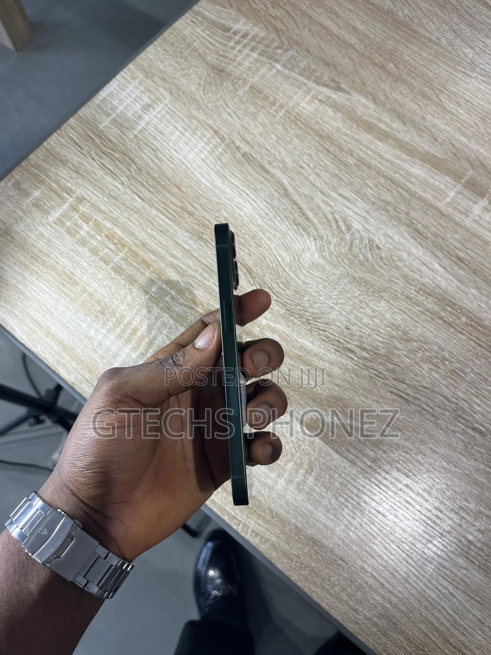 Apple iPhone 13 128 GB Green
