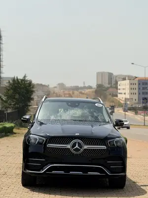 Mercedes-Benz GLE-Class 2021 Black