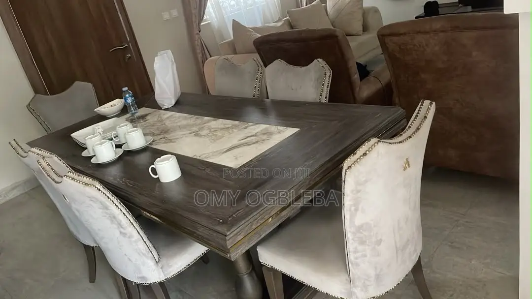 6 Seaters Dining Table