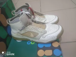 Air Jordan, mARs