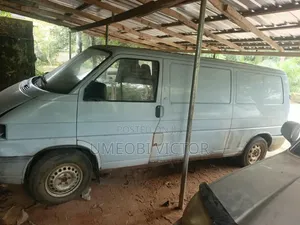 Volkswagen Transporter 2003 Blue