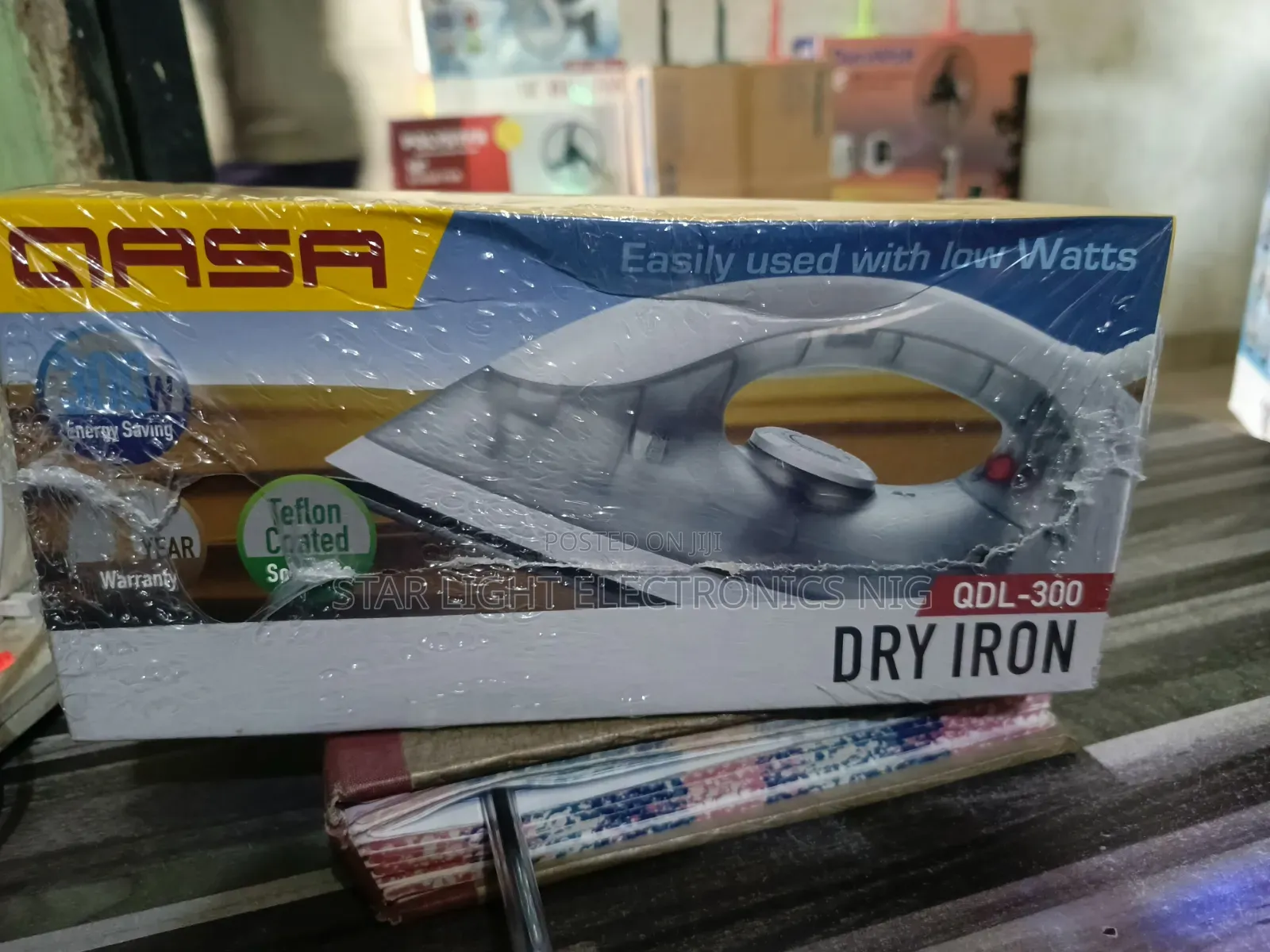Qasa Solar Iron
