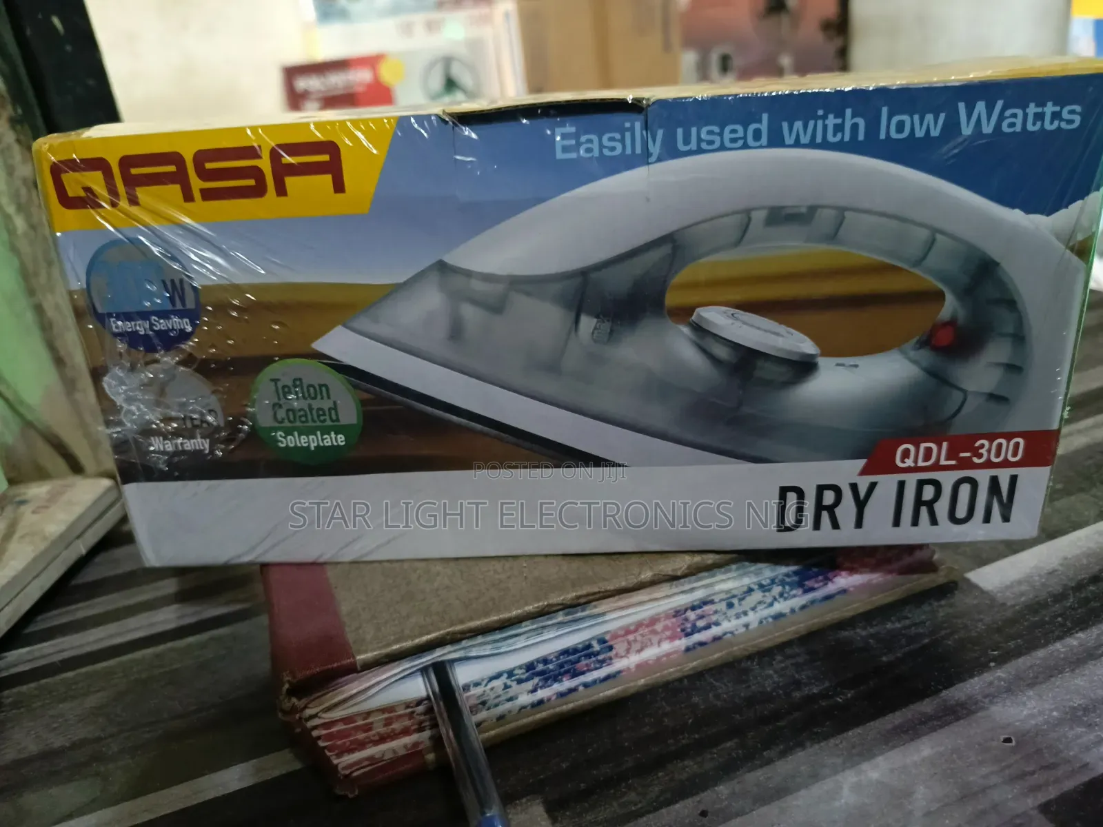 Qasa Solar Iron