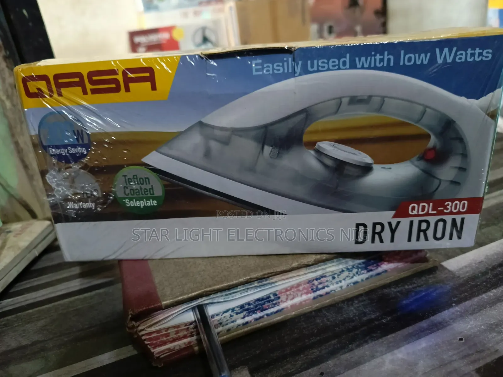 Qasa Solar Iron