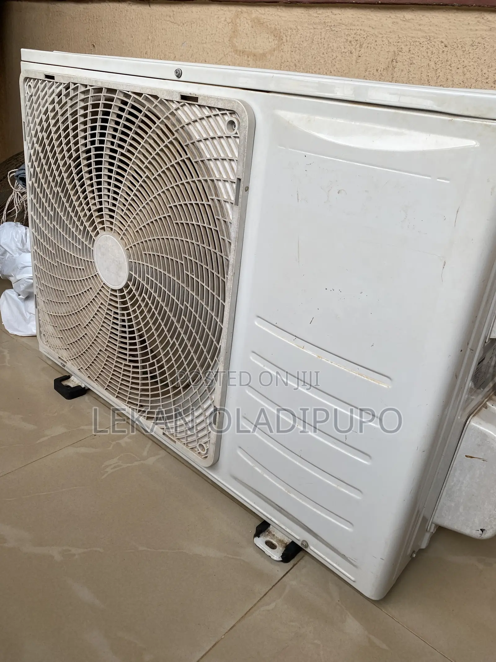Smart Touch 2HP Hisense Standing Air Condotion With Remote