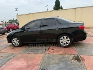 Toyota Corolla 2009 Black