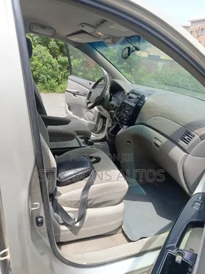 Toyota Sienna 2005 Gold