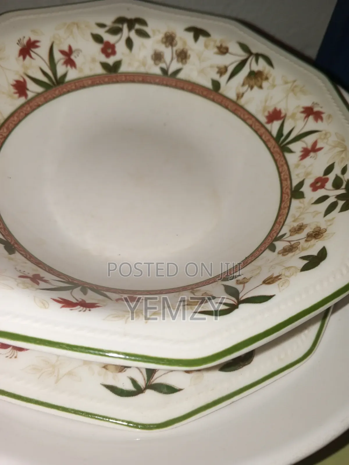 Uk Used Ceramic Dinnerware & Soup Bowls