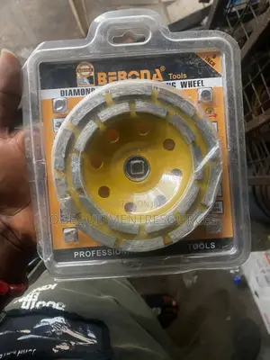 125mm Double-Row Diamond Cup Grinding.