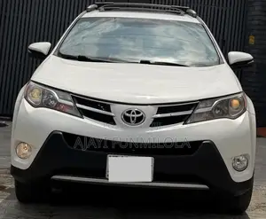 Toyota RAV4 2015 White