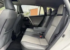 Toyota RAV4 2015 White