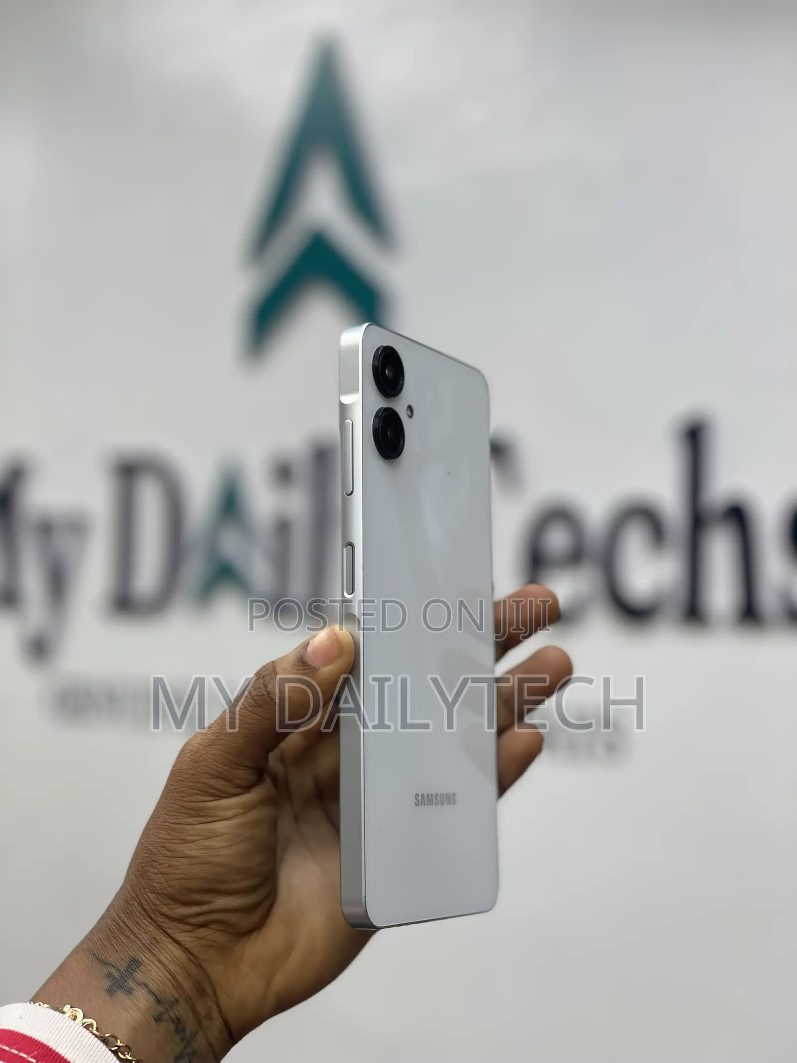Samsung Galaxy A06 64 GB White