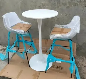 Modern White Bar Table With Two High Bar Stools