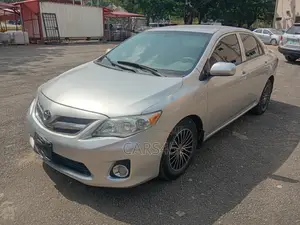 Toyota Corolla 2009 Silver