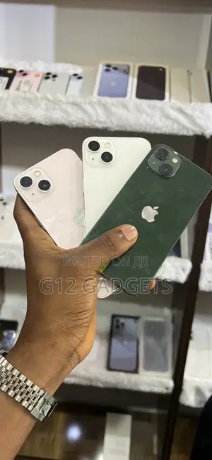 New Apple iPhone 15 256 GB White