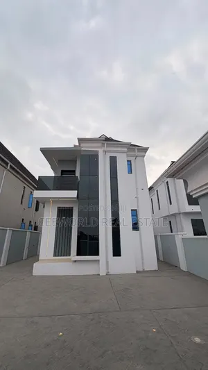 5bdrm Duplex in Oke'Badan Estate for sale
