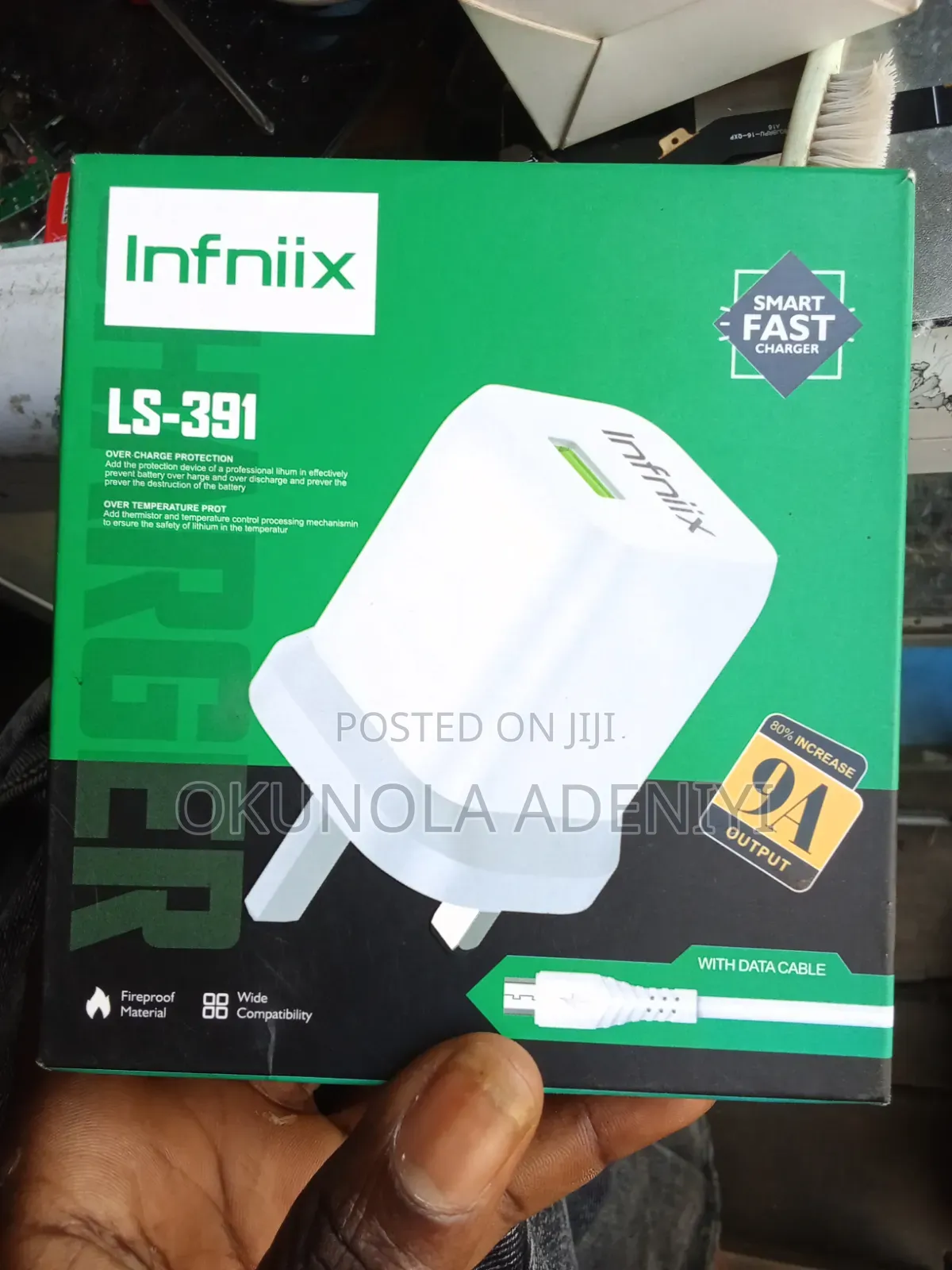 2 USB Charger