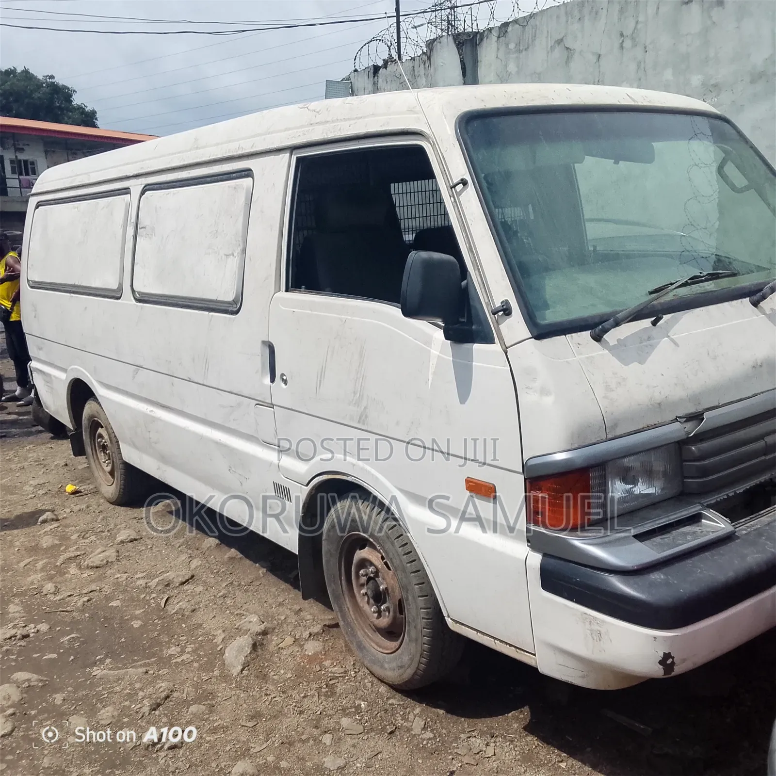 Mazda E2000 2020 White
