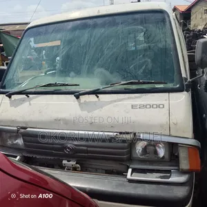 Mazda E2000 2020 White