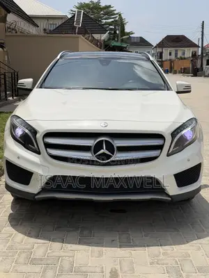 Mercedes-Benz GLA 250 2016 White