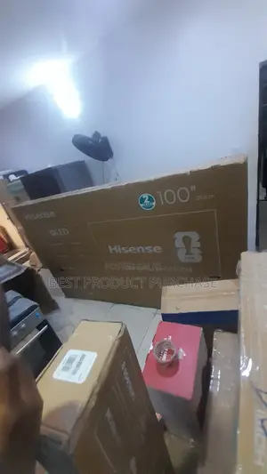 Brand New Hisense 100Q7Q 100 Inch 4K QLED High Refresh TV